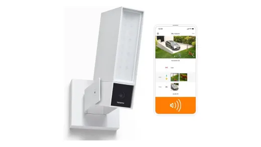 Caméra extérieure Wi-Fi avec projecteur et haut-parleur, application montrant véhicule, personne et animal détectés